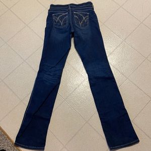 Wrangler women’s Q Baby riding jean size 7/8 long